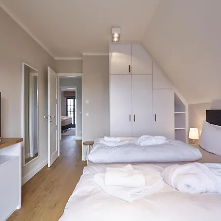 Reetland Am - Luxus Reetdachvilla Mit 3 Schlafzimmern, Sauna Und Kamin E23 بيت للعطل