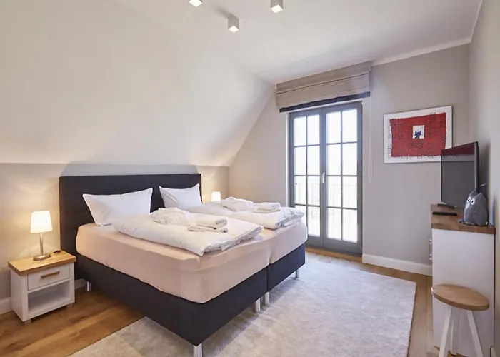 Reetland Am - Luxus Reetdachvilla Mit 3 Schlafzimmern, Sauna Und Kamin E23 드란스케
